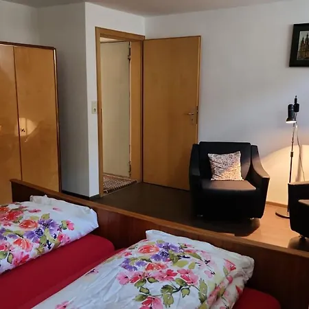 Ferienwohnung Ruhige Oase in traumhafter Lage Rabennest Exterior foto